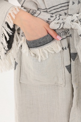 CHAPUTS Aspendos Beige & Black Bathrobe