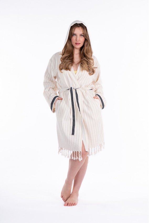 CHAPUTS Hieron Beige Hooded Bathrobe