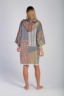 CHAPUTS Nerite Black & Red Bathrobe