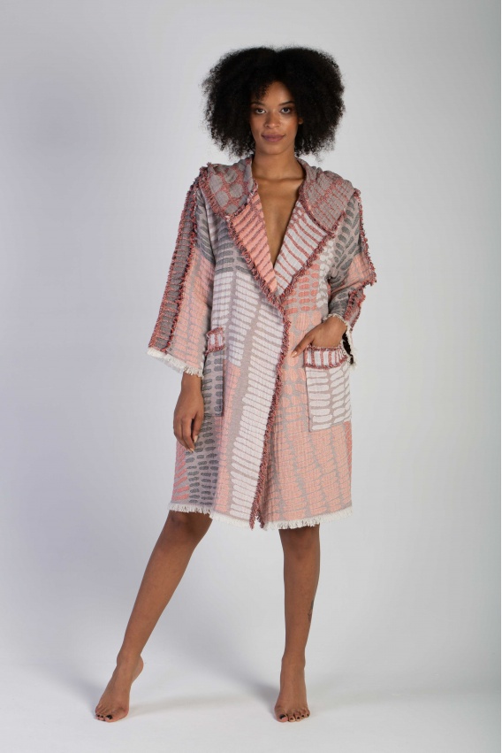 CHAPUTS Nerite Grey & Pink Bathrobe