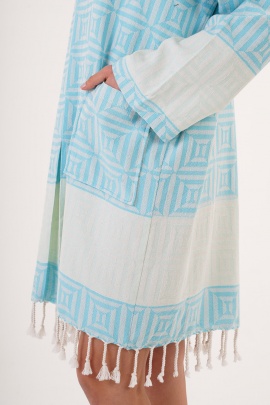 CHAPUTS Square Turquoise Bathrobe