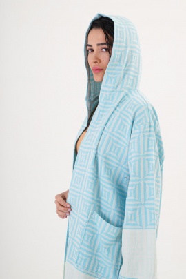 CHAPUTS Square Turquoise Bathrobe