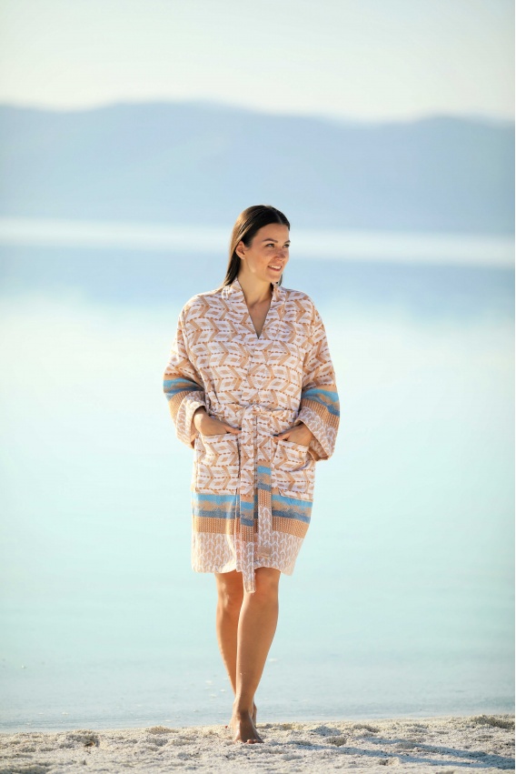 CHAPUTS Vitta Caramel Bathrobe