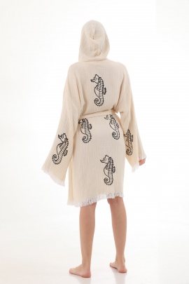CHAPUTS Seahorse Wooden Stamp Black Bathrobe