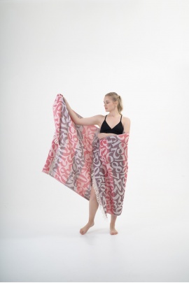 CHAPUTS Apollonia Burgundy & Red Peshtemal