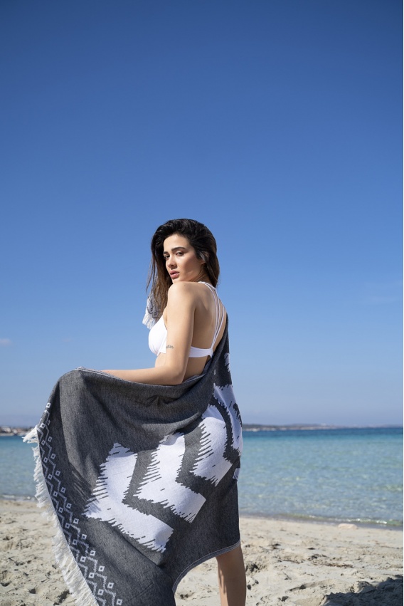 CHAPUTS Edessa Black Peshtemal