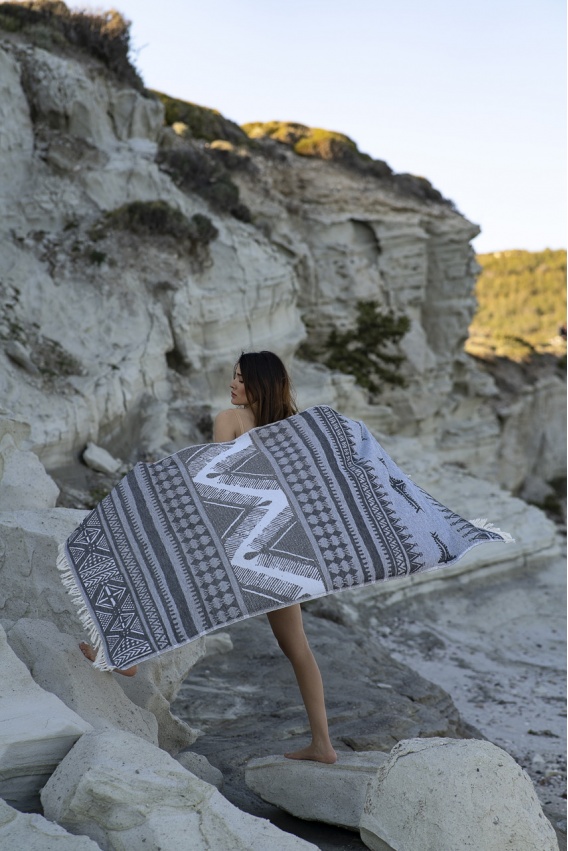 CHAPUTS Gagae Black Peshtemal