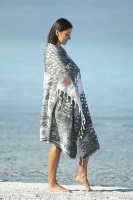 Areola Black Peshtemal