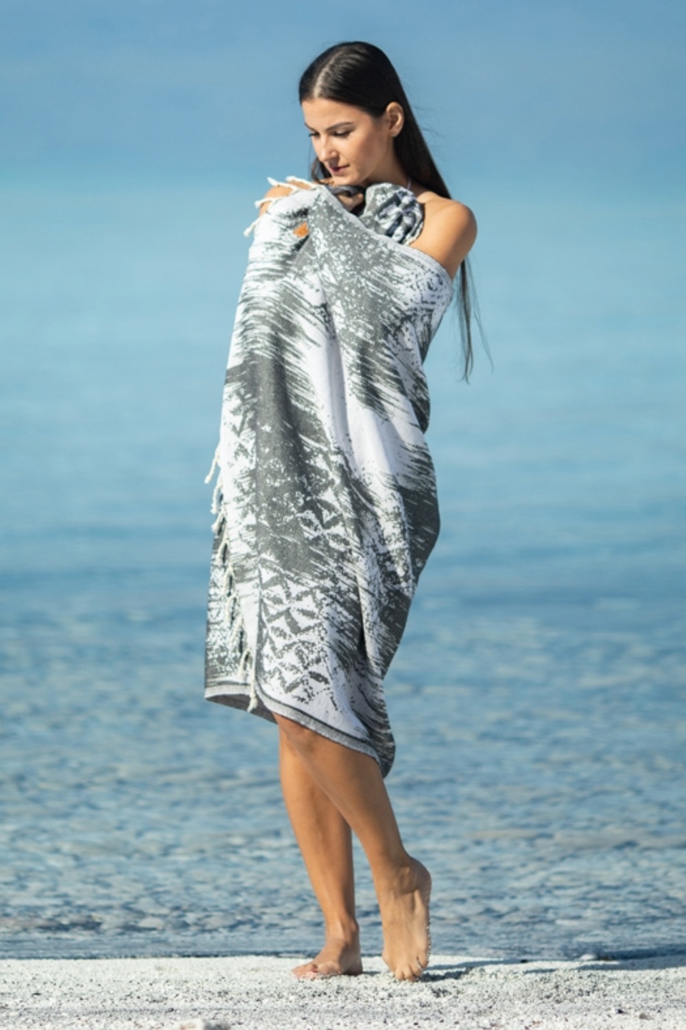 Areola Black Peshtemal