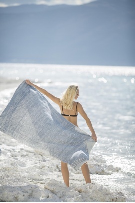 CHAPUTS Natica Navy Blue Peshtemal  CHAPUTS Natica Navy Blue Peshtemal