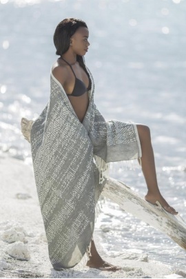 Natica Black Peshtemal