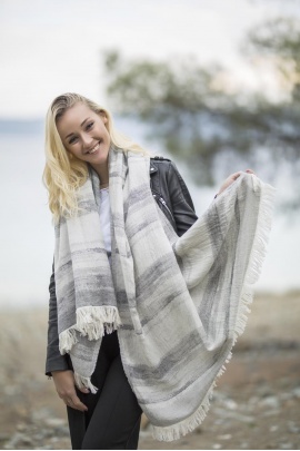 CHAPUTS Paua Black Peshtemal