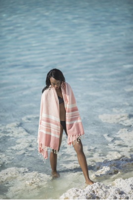 CHAPUTS Torellia Red Peshtemal CHAPUTS Torellia Red Peshtemal