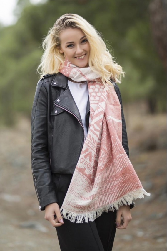 Venusta Red Peshtemal