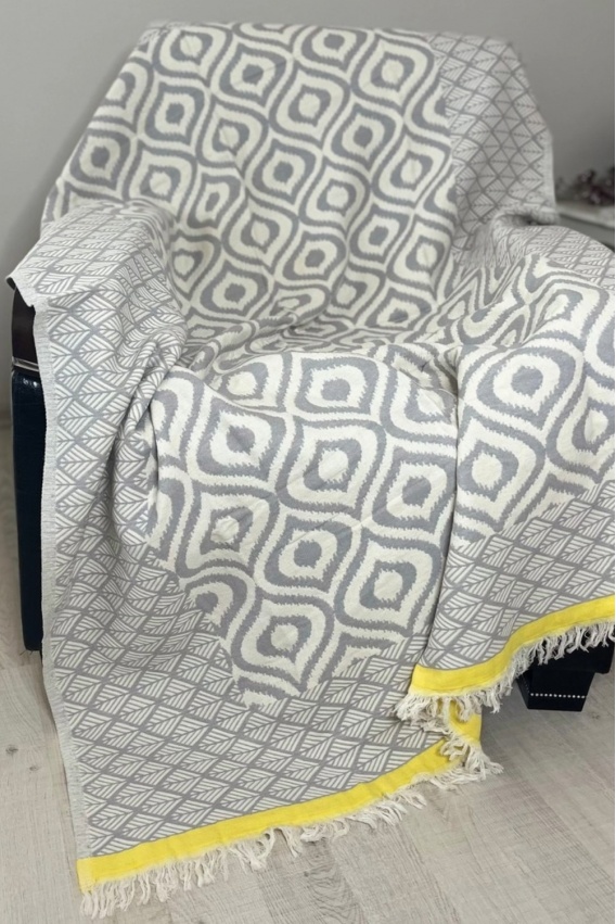 Drop Grey & Yellow Throw